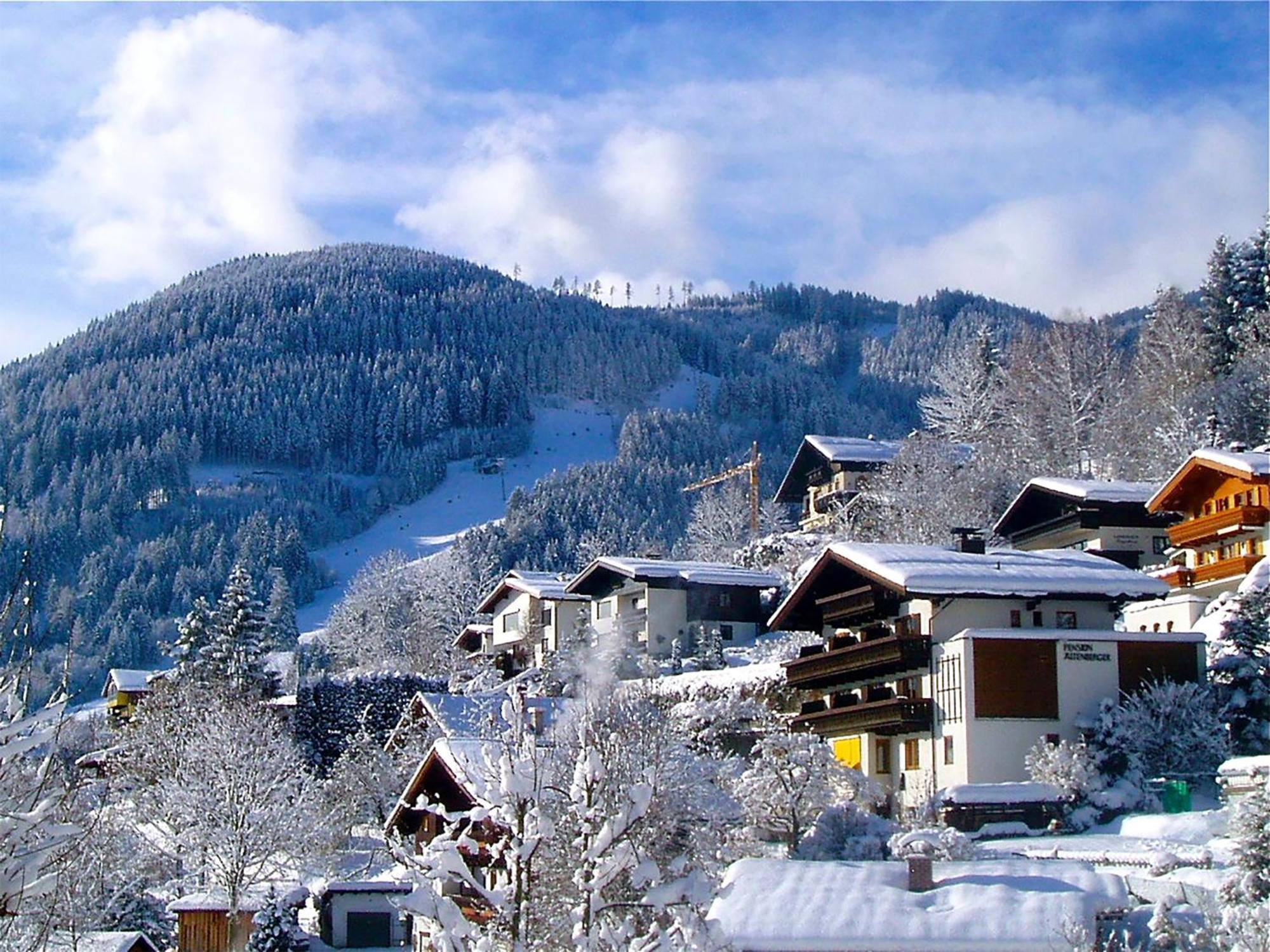 Haus Altenberger By We Rent, Summercard Included Zell am See Extérieur photo