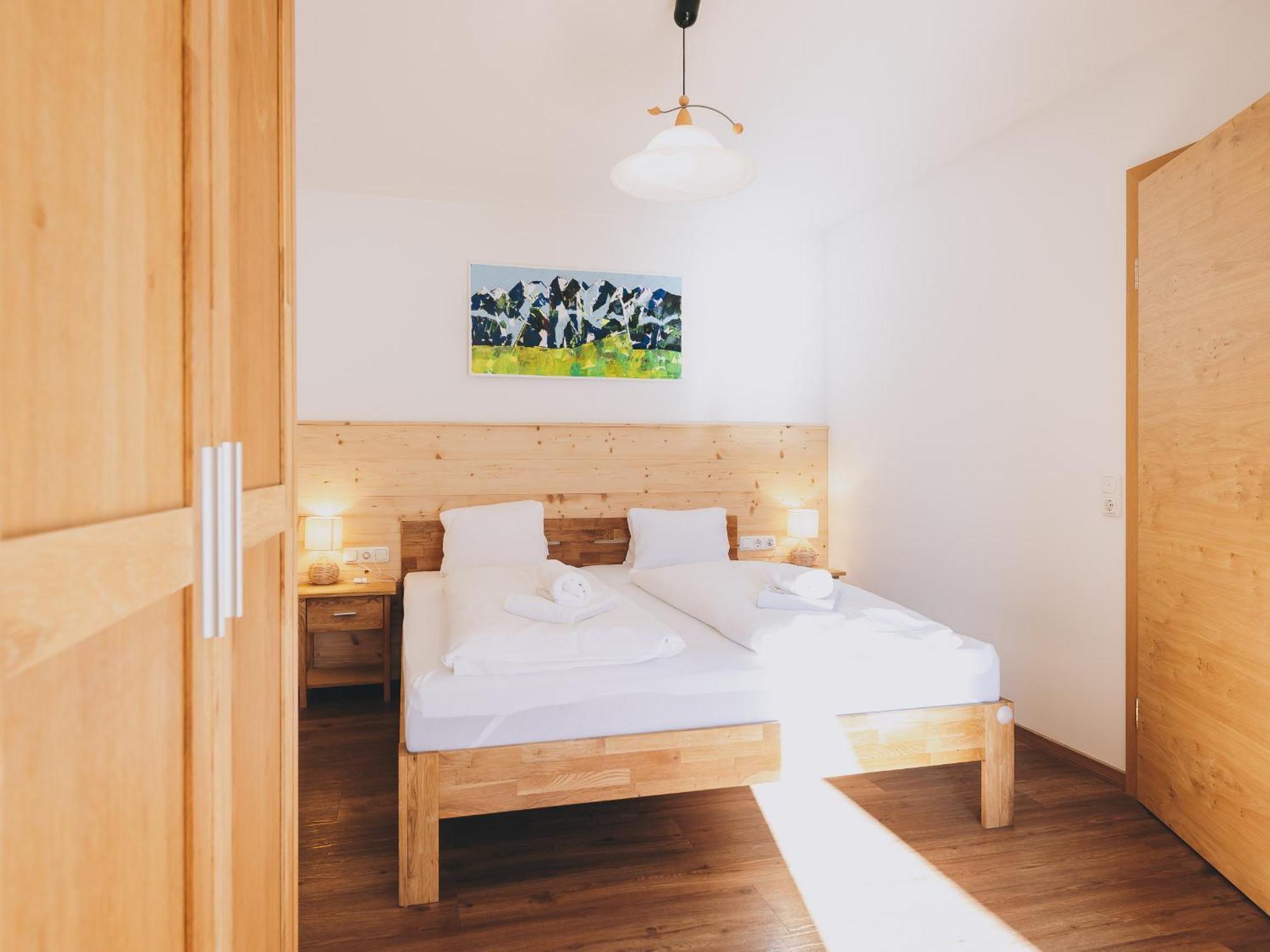 Haus Altenberger By We Rent, Summercard Included Zell am See Chambre photo
