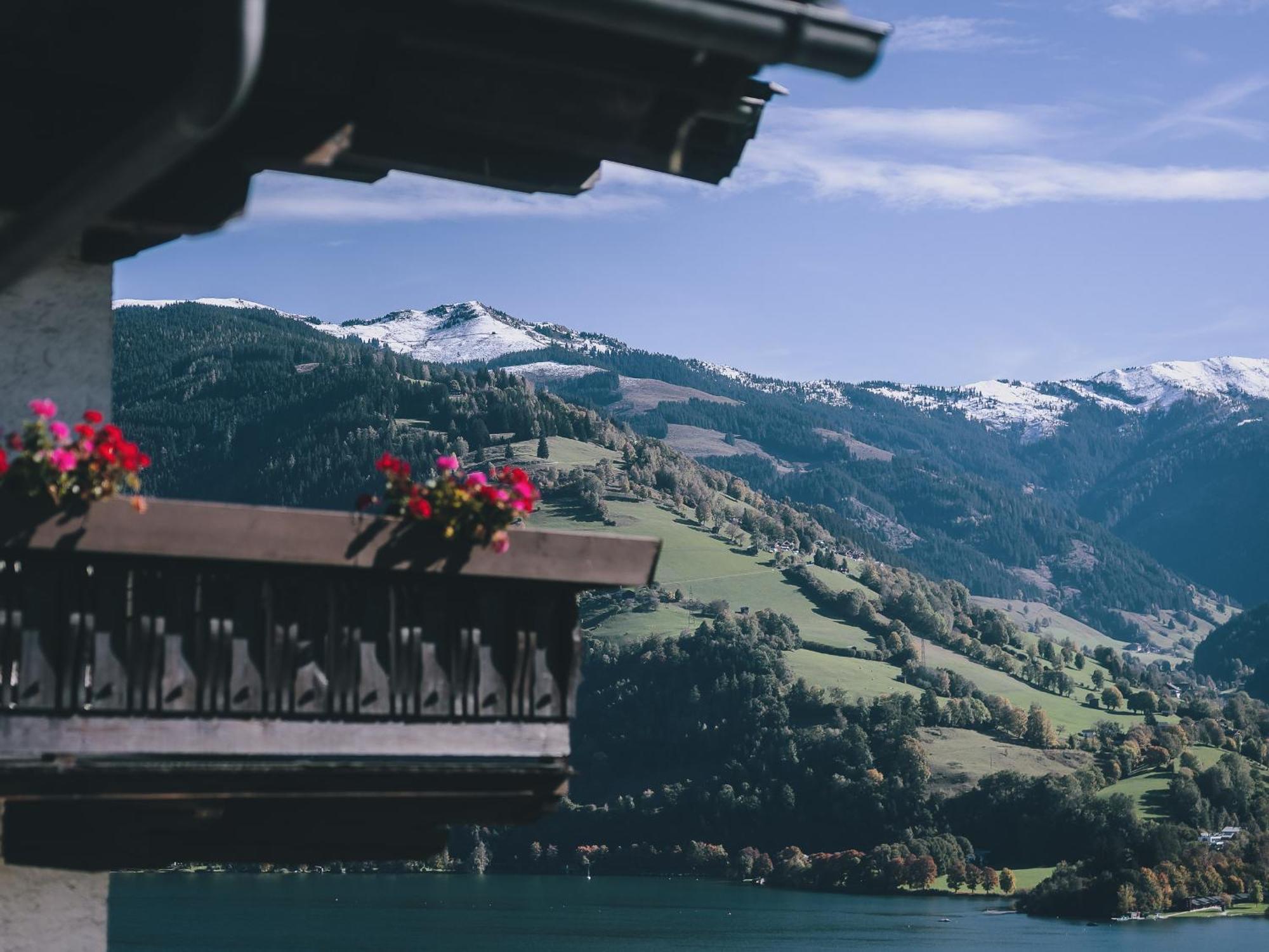 Haus Altenberger By We Rent, Summercard Included Zell am See Extérieur photo